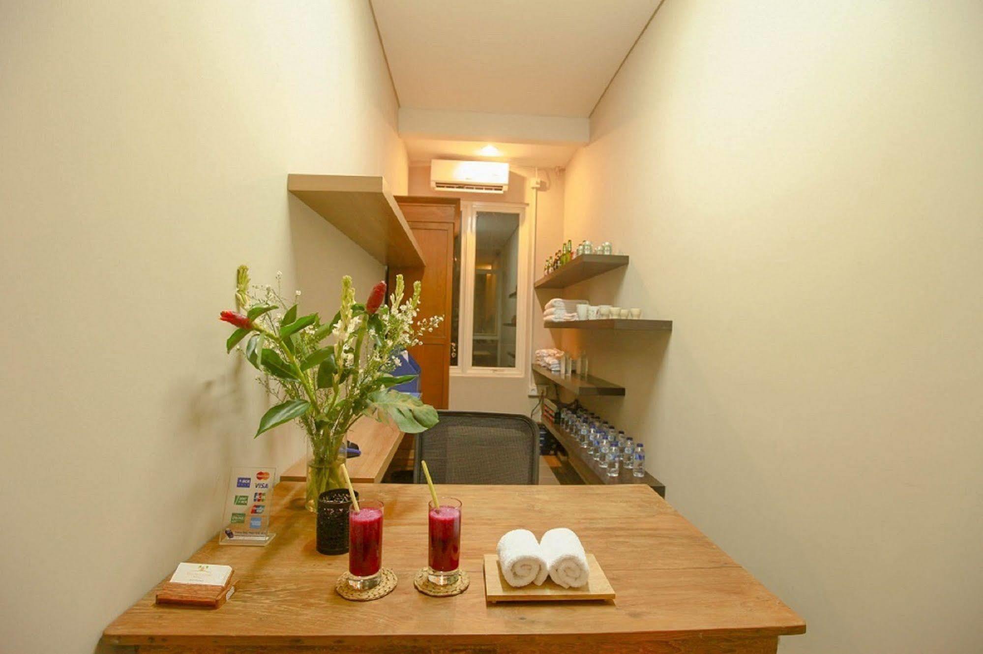 Bali True Living Aparthotel Денпасар Екстериор снимка