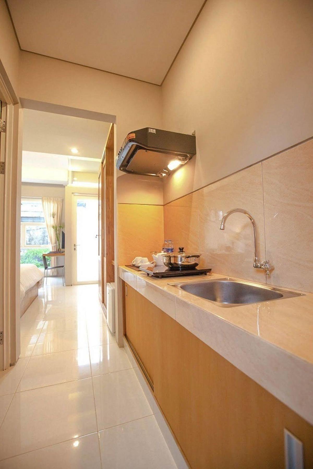 Bali True Living Aparthotel Денпасар Екстериор снимка